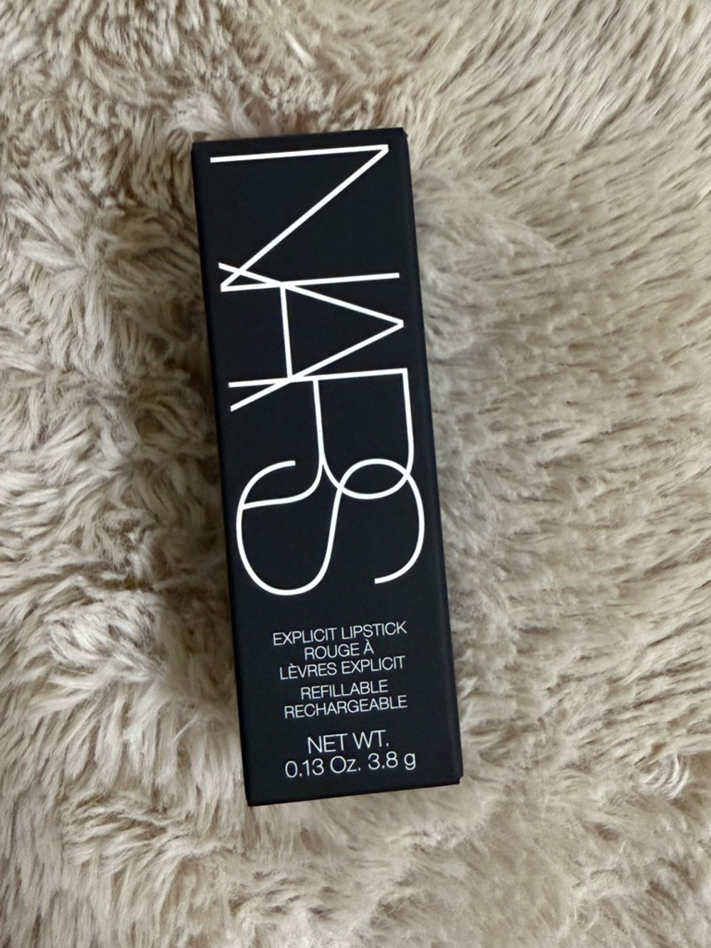 NARS Explicit Lipstick - no strings 825